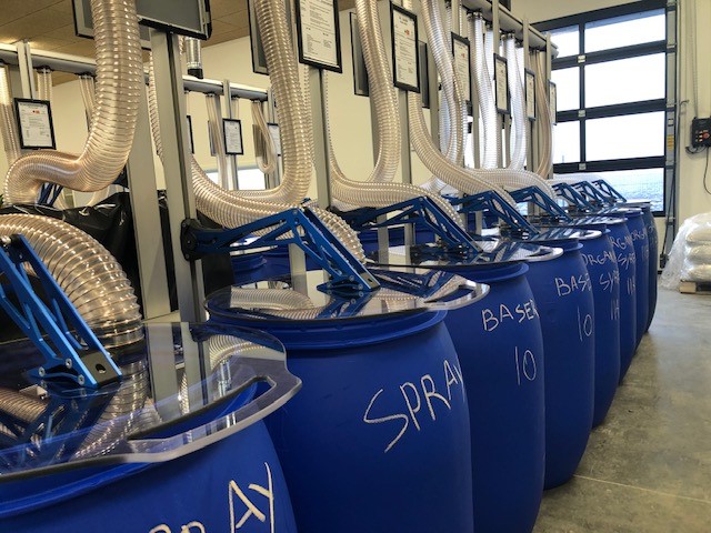 Aflever dit farlige affald på genbrugsstationen